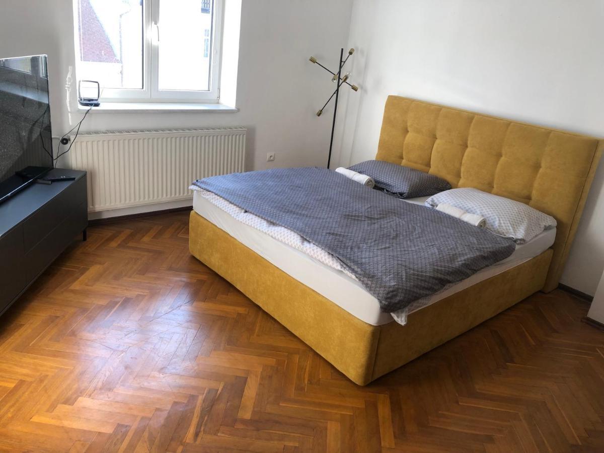 Appartement Apartman Krystof à Františkovy Lázně Extérieur photo